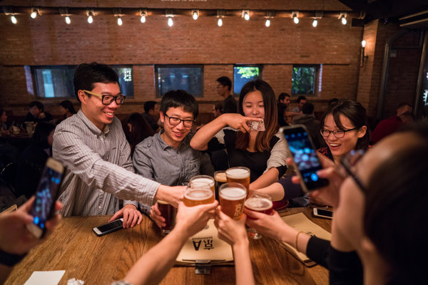 China Embraces Craft Beers, and Brewing Giants Take Notice