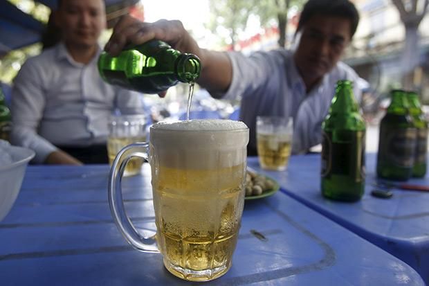 Thailand beer market attracts neighbors