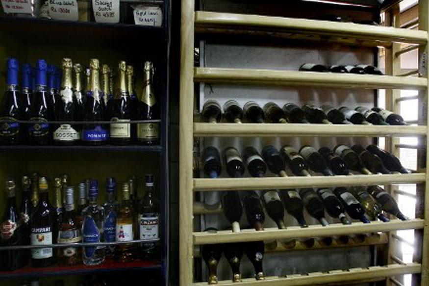 India. Liquor Sale on Rise in Tamil Nadu, Employees Fined for Not Meeting Targets