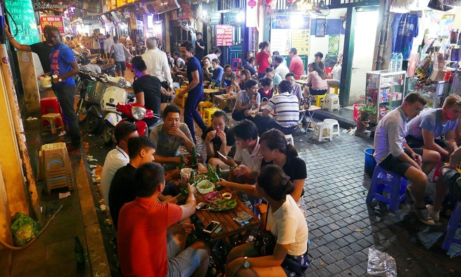 Vietnam’s health ministry wants to ban late-night sales of alcohol